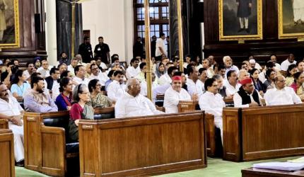 391 votes needed to win vice president's poll, NDA has 425