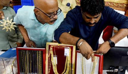Lalbaugcha Raja's Glittering Auction