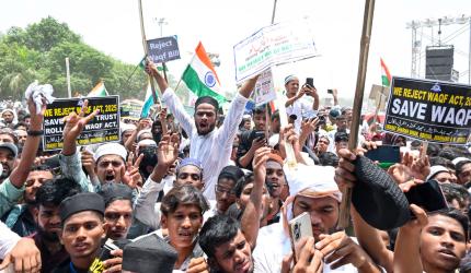 Shot in arm for Centre as SC upholds removal of 'Waqf by user' clause