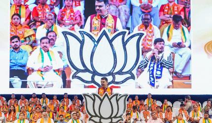 Fadnavis digs up old clips to attack Raj, Uddhav