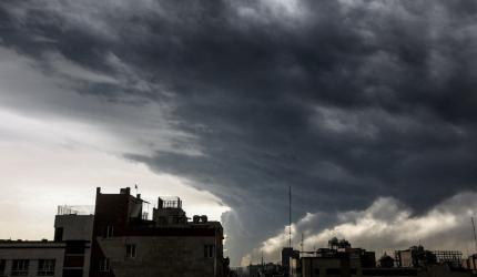 Iran reassures neighbours, rejects US call for 'surrender'