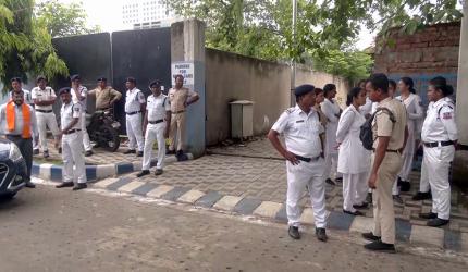 Bengal erupts as post-poll violence kills BJP, TMC workers