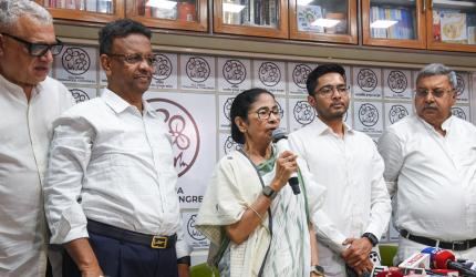 Mamata, 21 ministers swept out in anti-incumbency wave