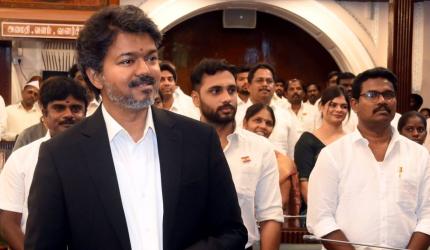Vijay orders closure of 717 liquor outlets; DMK mocks, PMK welcomes move