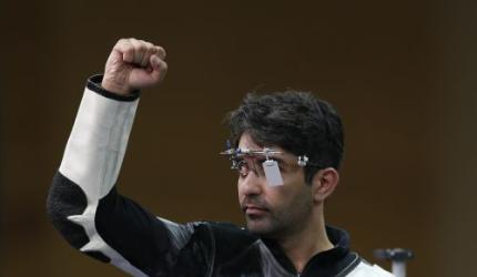 Bindra bids adieu to CWG with elusive individual gold medal