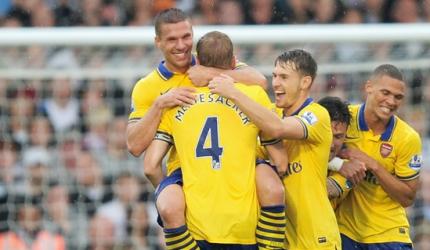 EPL PHOTOS: Arsenal ease past Fulham to end crisis talk