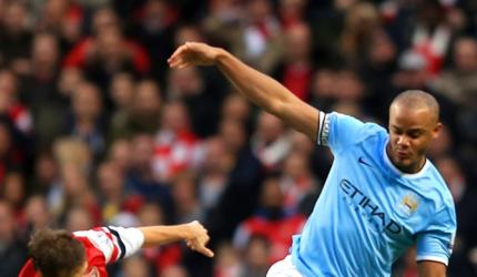 EPL PHOTOS: Manchester City slickers hit Arsenal for six, Chelsea win