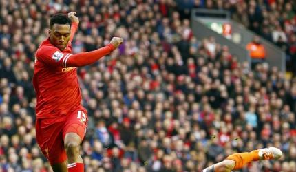 EPL PHOTOS: Sturridge keeps Liverpool in touch at top