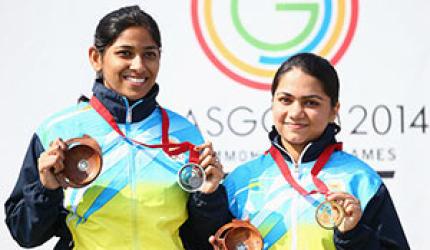 Chandela wins CWG gold in 10m Air Rifle, Paul gets silver