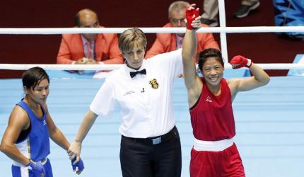 Asian Games: Boxing queen Mary Kom wins gold