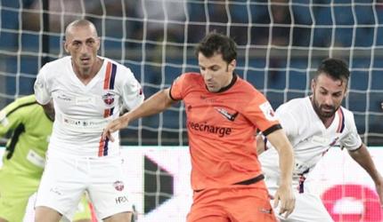 ISL: Italian legend Del Piero enjoys fan adulation