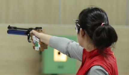 Chit Chat: China disqualified, then reinstated after shooting win