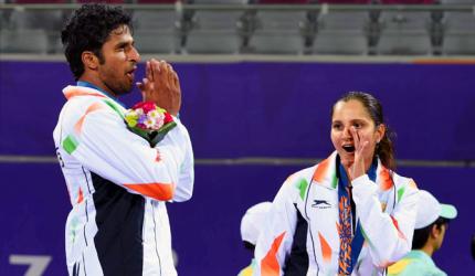 Sania-Myneni win mixed doubles gold at Asian Games