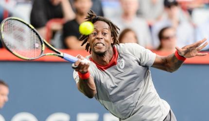 Local favourite Monfils pulls out of French Open