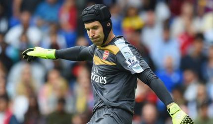 Petr Cech's 'Arsenal' is THREE languages