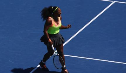 Serena survives Ivanovic scare in Cincinnati