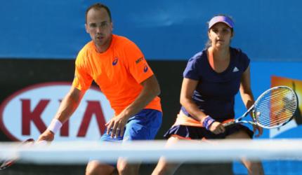 Sania, Paes enter mixed doubles quarters of Australian Open