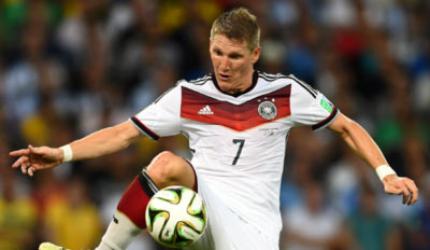 Bayern's Schweinsteiger to join Manchester United