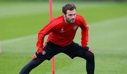 I'd take a pay cut if there was less business in soccer: Mata