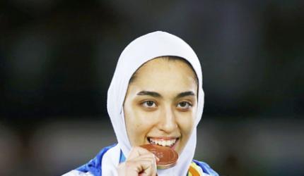 Iranian girl lands breakthrough taekwondo bronze