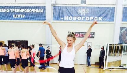 Meet Sharapova, the gymnast!