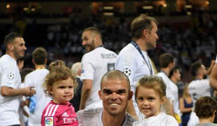 Real Madrid's Pepe faces a month out