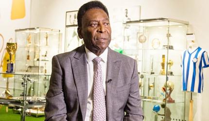 Pele auction: World Cup trophy fetches 395,000