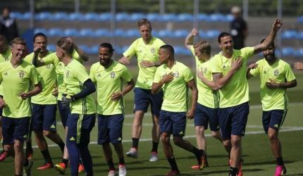 Euro 2016: Swedes close ranks ahead of crunch Ireland game