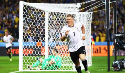 Germany's Schweinsteiger retires from international football