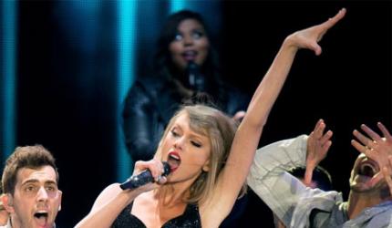 Taylor Swift to perform at 2016 US F1 GP