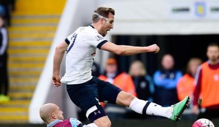 Spurs sharp-shooter Kane revelling in goal rush