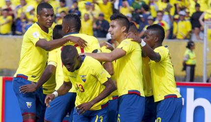 World Cup qualifiers: Late goals rescue Ecuador; Colombia