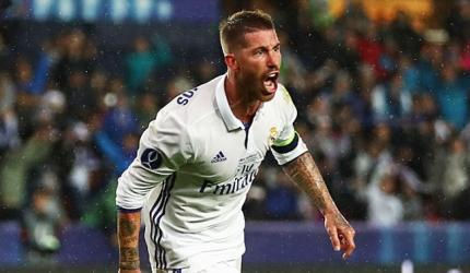 Ramos out for six weeks; Barca goalkeeper injured