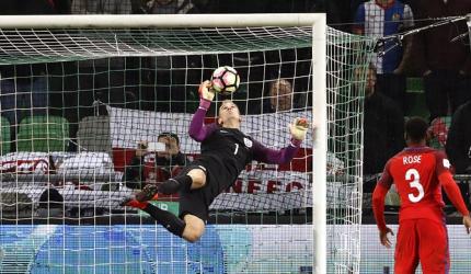 PHOTOS: Sloppy England held goalless, Poland edge past Armenia