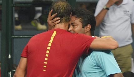 Nadal showers praises on veteran Paes