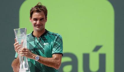 Federer downs Nadal to claim Miami Open final