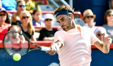 'Confident' Federer beats Haase to enter Montreal final