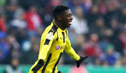 Barcelona agree deal to sign Dembele from Dortmund