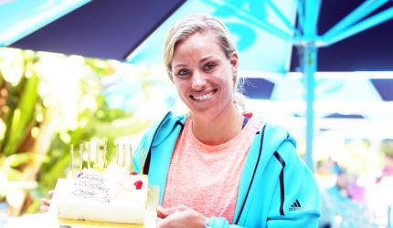 Birthday girl Kerber gifts unnecessary points before winning