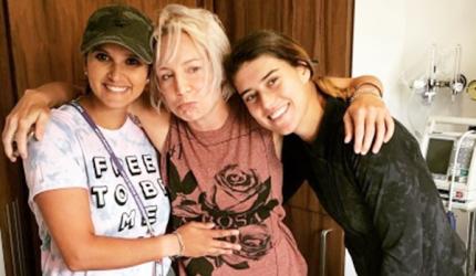 Mattek-Sands faces surgery over ruptured tendon