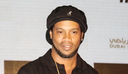 Ronaldinho NOT getting married to two women