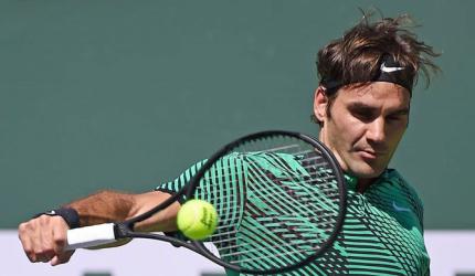 Federer to meet Wawrinka in all-Swiss final at Indian Wells