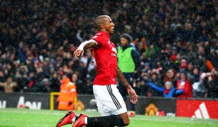 EPL PHOTOS: Manchester United steal late 1-0 win over Brighton