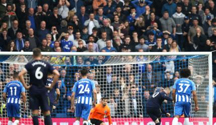 EPL: Late Rooney penalty rescues draw for Everton at Brighton