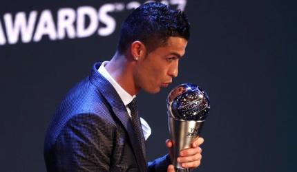 PIX: Ronaldo beats Messi again to retain FIFA world best player award