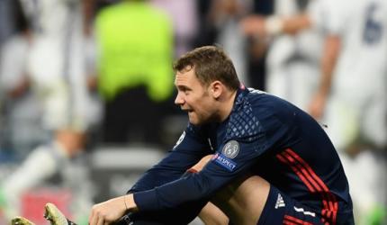 Football Briefs: Bayern Muenchen 'sorry' for Neuer