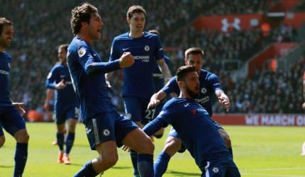 Giroud double inspires incredible Chelsea comeback