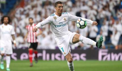 Football Briefs: Ronaldo backheel earns Real late draw