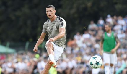 Serie A clubs, players question govt quarantine policy