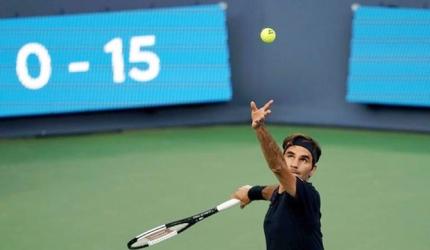 Federer to meet Djokovic in Cincinnati final